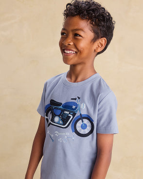 Boy Pepper Zoom Zoom Zocalo Graphic Tee | Tea Collection