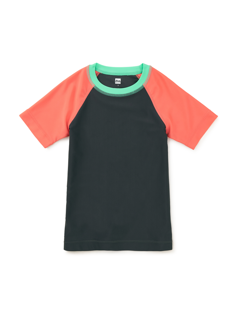 Short Sleeve Rash Guard in Pepper - View 1