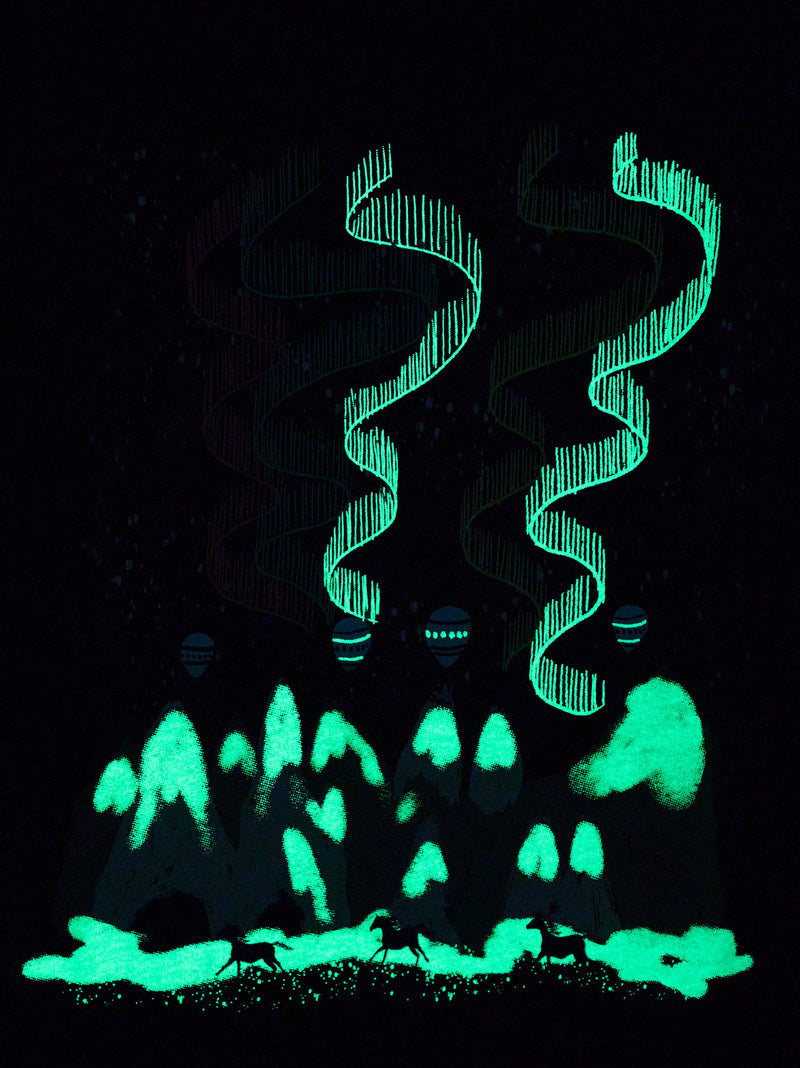 Cappadocia Glow Graphic Tee in Pepper - View 2