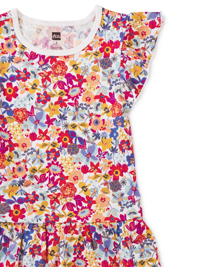 Flutter Sleeve Pocket Dress in Flores Silvestres In Chalk - View 2
