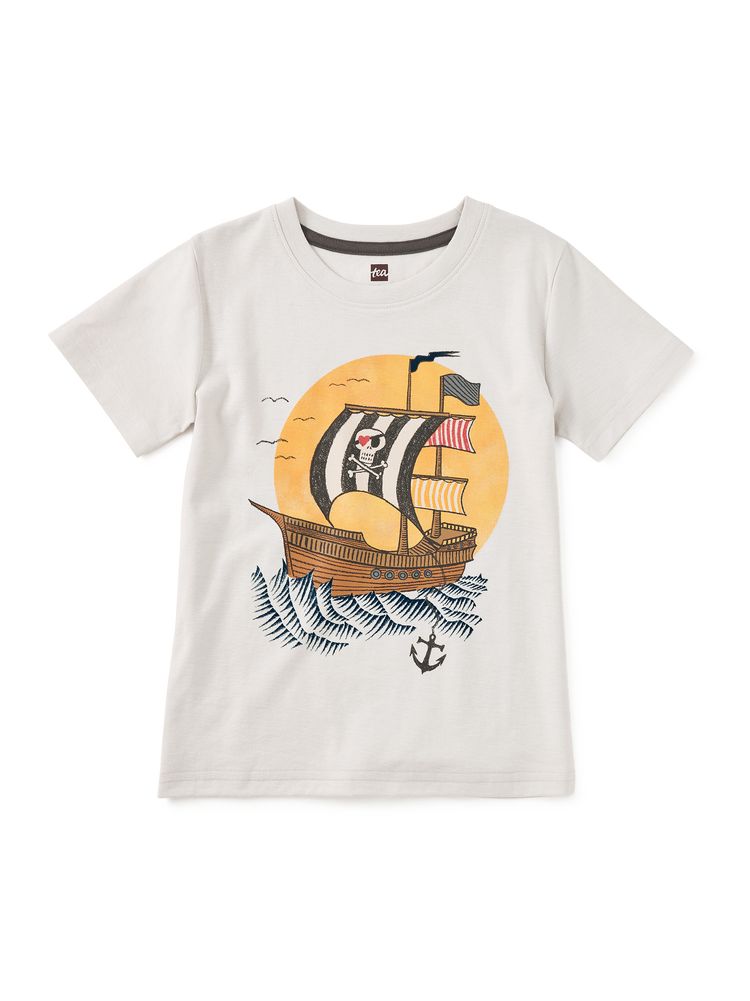 トップス Alexander McQueen pirate ship T-shirt Boy Vapor Pirates Voyage Graphic Tee | Tea Collection