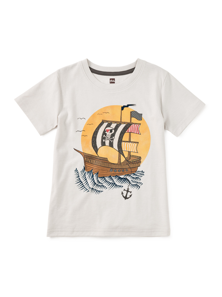 トップス Alexander McQueen pirate ship T-shirt Boy Vapor Pirates Voyage Graphic Tee | Tea Collection
