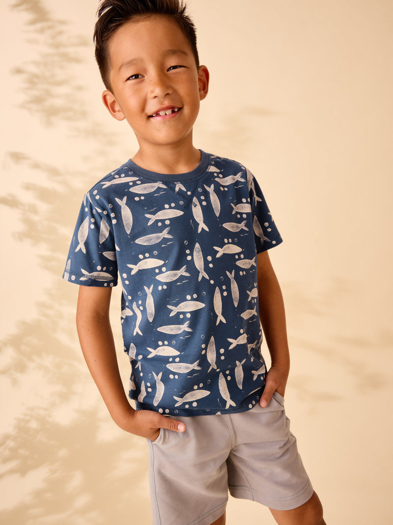 Printed Tee in Blockprint Sardines - View 2