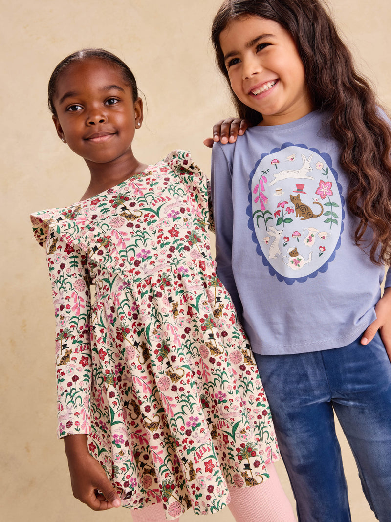 Tea Party Vingette Graphic Tee in Seal Grey - View 2